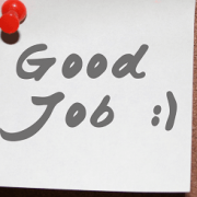 Post-It mit "Good Job" Aufschrift