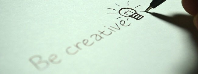 Stift schreibt auf Papier Be creative